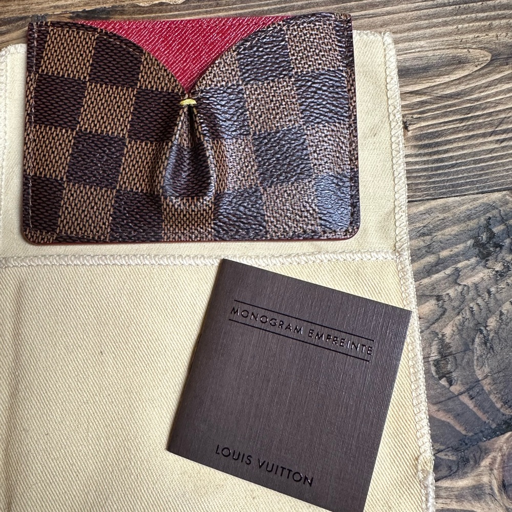 Louis Vuitton brown Damier business card holder like new